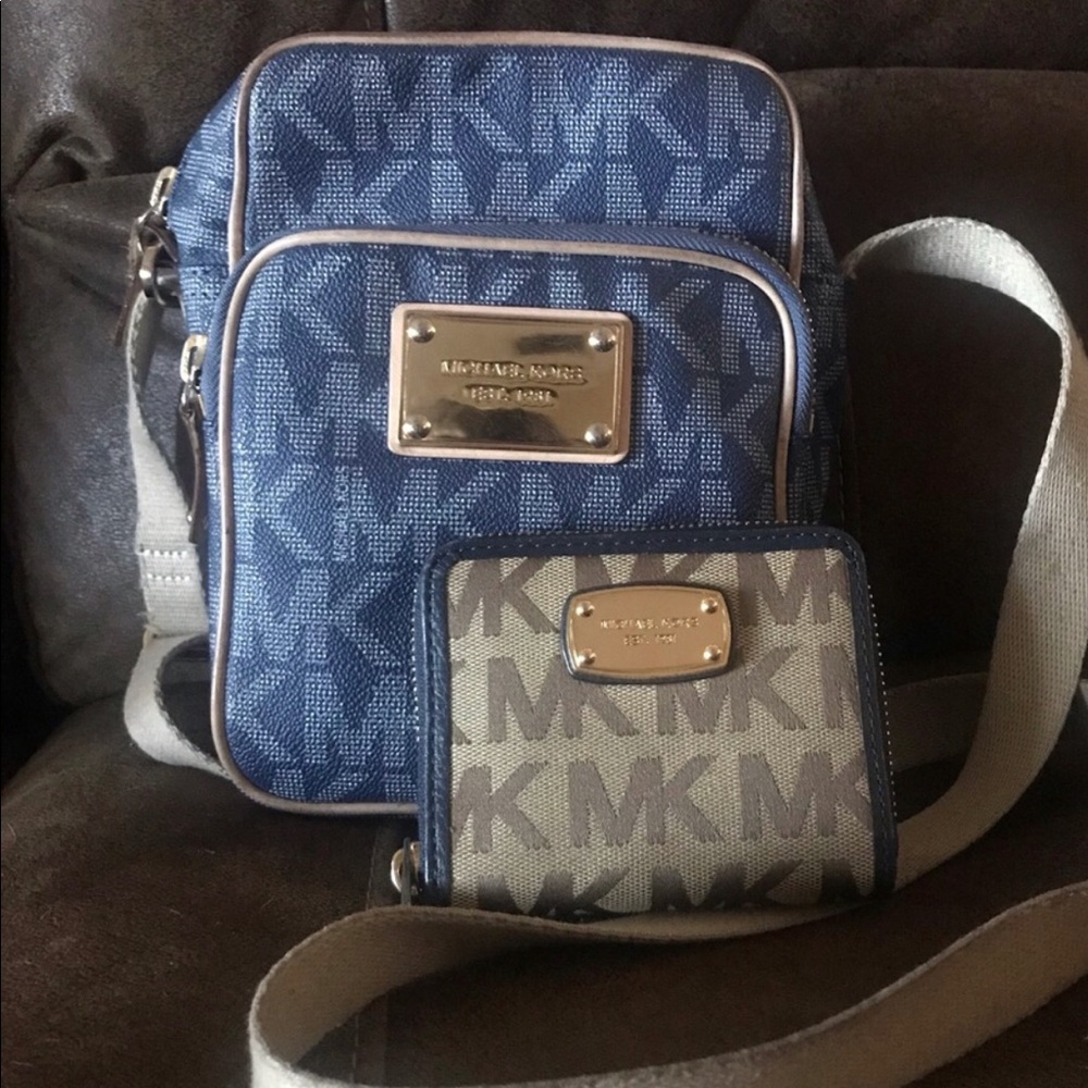 Michael Kors flight bag and wallet